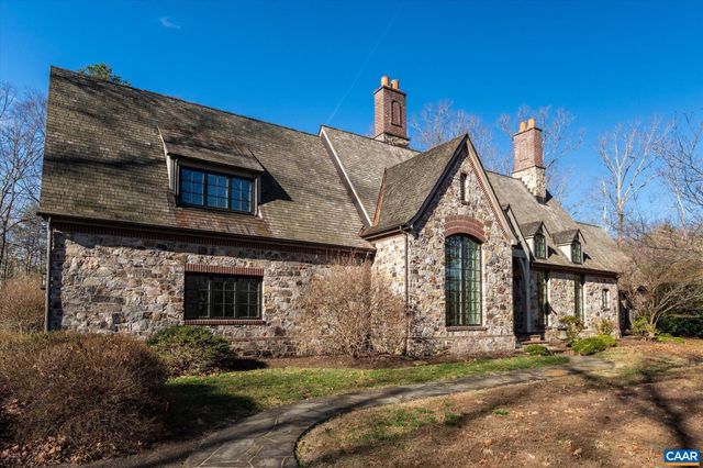 880 CLUB DR, Keswick, VA 22947