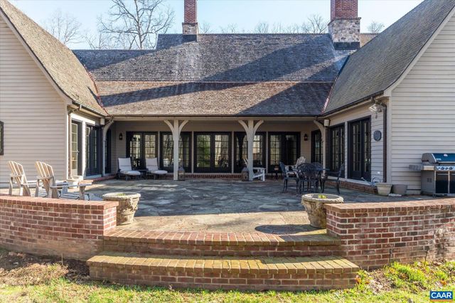 880 CLUB DR, Keswick, VA 22947