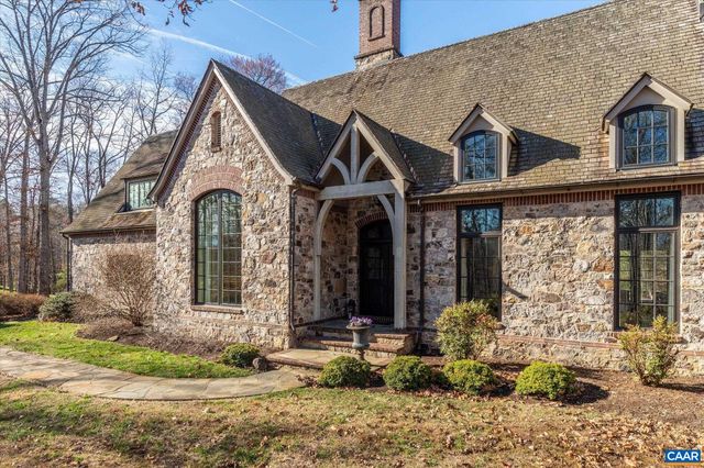 880 CLUB DR, Keswick, VA 22947