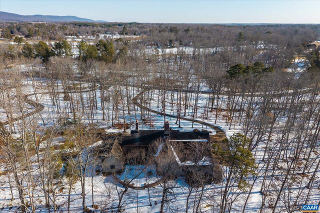 880 CLUB DR, Keswick, VA 22947