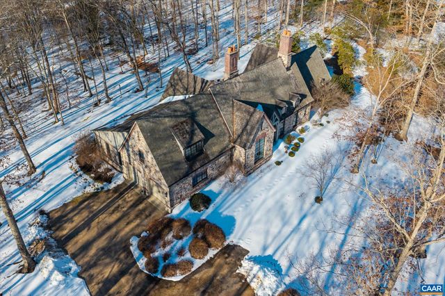 880 CLUB DR, Keswick, VA 22947