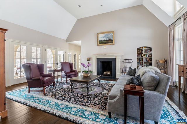 880 CLUB DR, Keswick, VA 22947