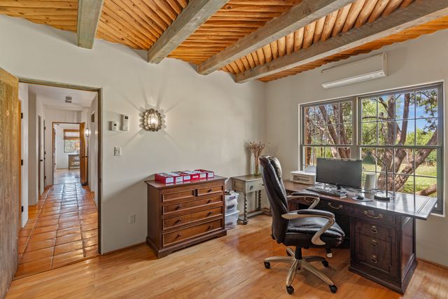 7208 Old Santa Fe Trail, Santa Fe, NM 87505
