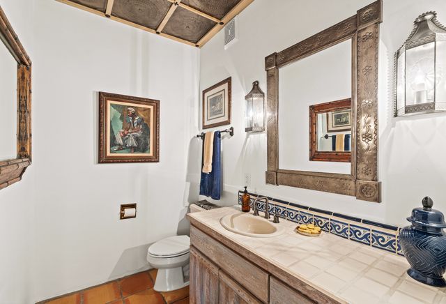 7208 Old Santa Fe Trail, Santa Fe, NM 87505