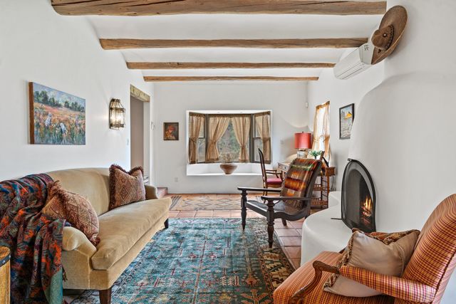 7208 Old Santa Fe Trail, Santa Fe, NM 87505
