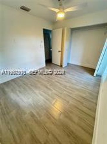 427 SW 169th Ter, Weston, FL 33326