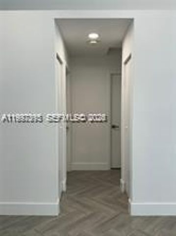 427 SW 169th Ter, Weston, FL 33326