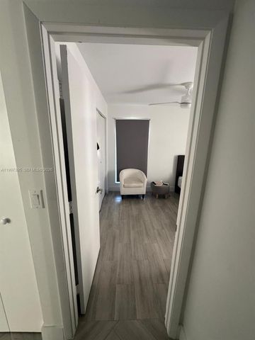 427 SW 169th Ter, Weston, FL 33326