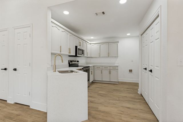 1926 Geary Street, Garland, TX 75043