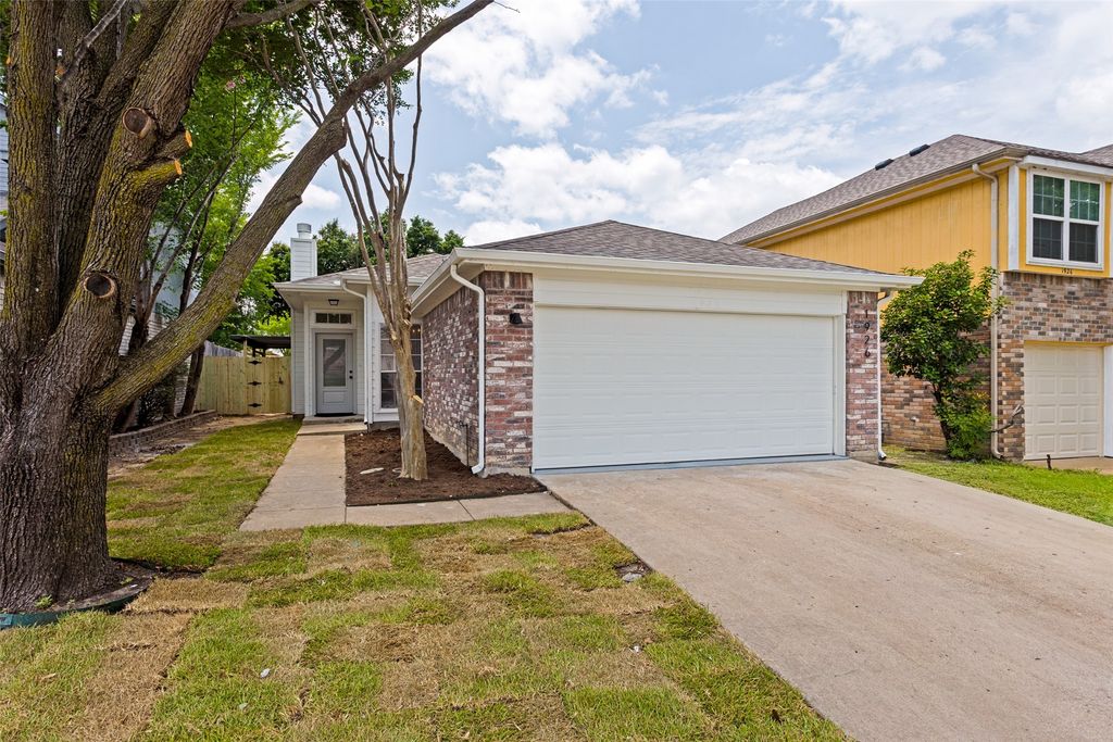 1926 Geary Street, Garland, TX 75043