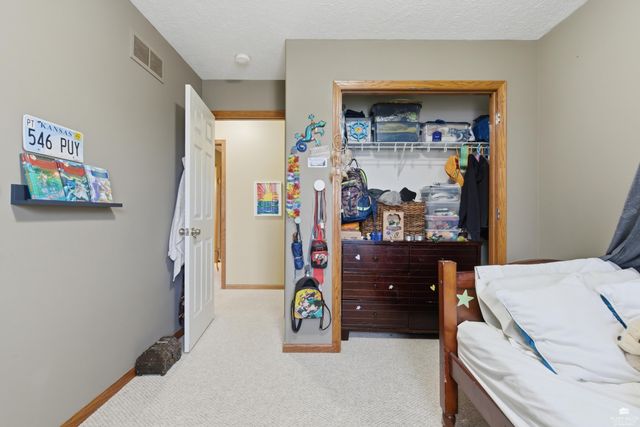 4472 Periwinkle Drive, Manhattan, KS 66502