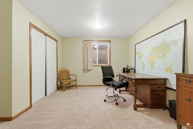 4472 Periwinkle Drive, Manhattan, KS 66502