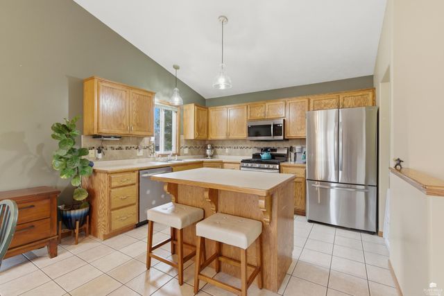 4472 Periwinkle Drive, Manhattan, KS 66502