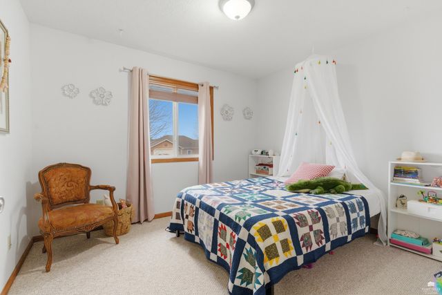 4472 Periwinkle Drive, Manhattan, KS 66502