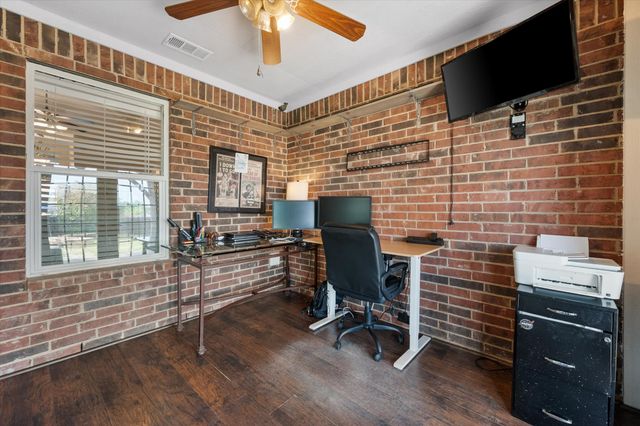 9224 Diane Drive, White Settlement, TX 76108