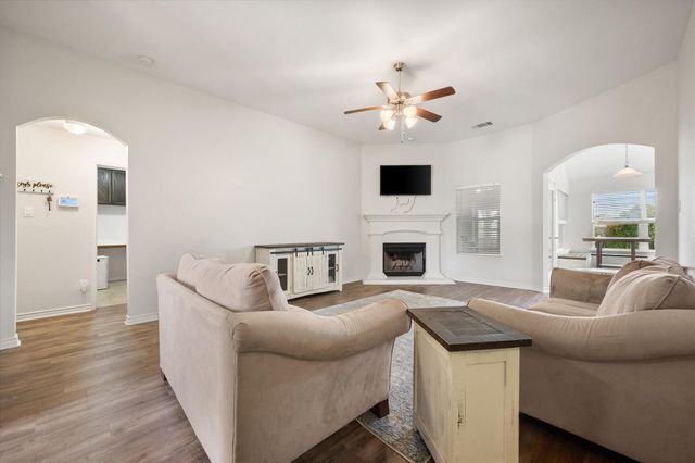 9224 Diane Drive, White Settlement, TX 76108