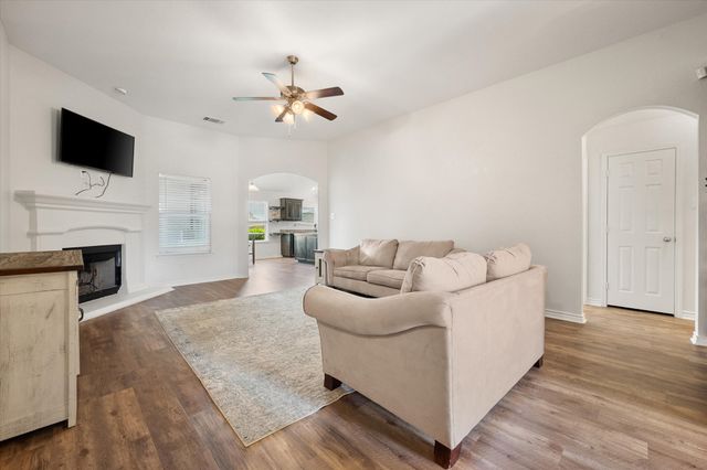 9224 Diane Drive, White Settlement, TX 76108