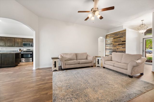 9224 Diane Drive, White Settlement, TX 76108