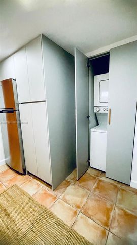 15210 SW 48th Ter G-83, Miami, FL 33185