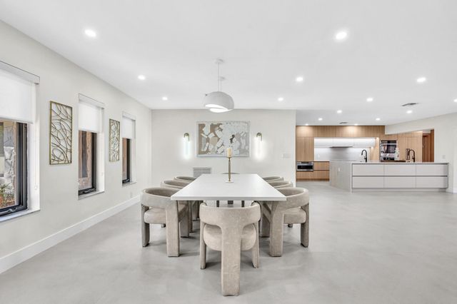 3111 N 52nd Avenue, Hollywood, FL 33021