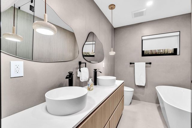 3111 N 52nd Avenue, Hollywood, FL 33021