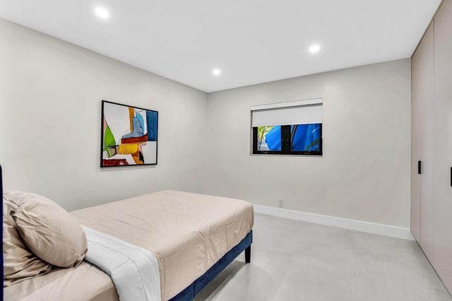 3111 N 52nd Avenue, Hollywood, FL 33021