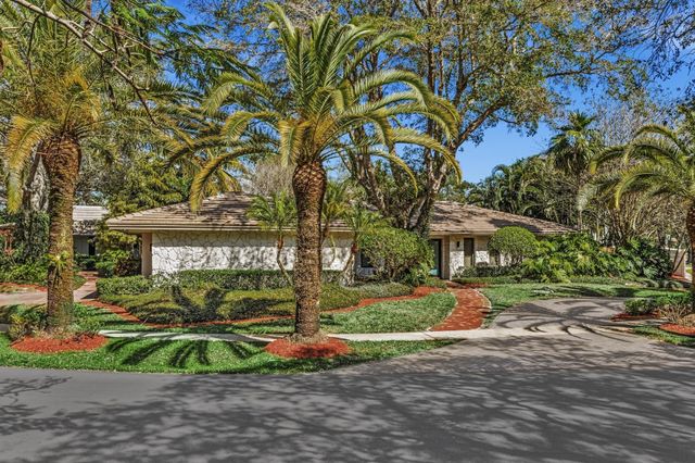 3111 N 52nd Avenue, Hollywood, FL 33021