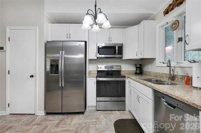 222 Sedi Lane, Brevard, NC 28712