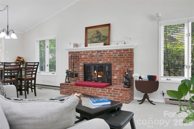 222 Sedi Lane, Brevard, NC 28712