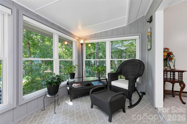 222 Sedi Lane, Brevard, NC 28712