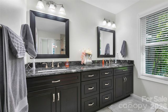222 Sedi Lane, Brevard, NC 28712