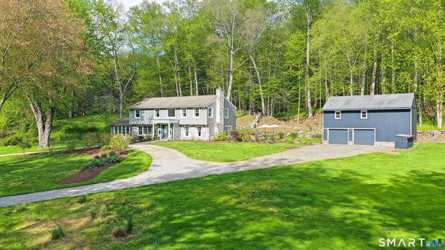 223 Mistywood Lane, Fairfield, CT 06824