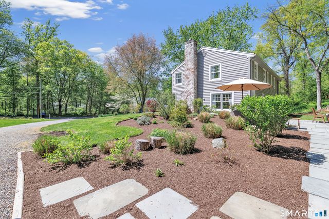 223 Mistywood Lane, Fairfield, CT 06824