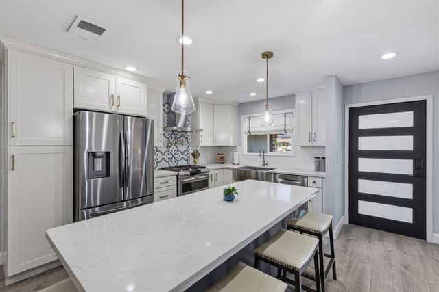 6289 Gunter Way, San Jose, CA 95123