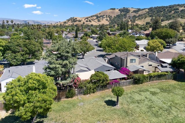 6289 Gunter Way, San Jose, CA 95123