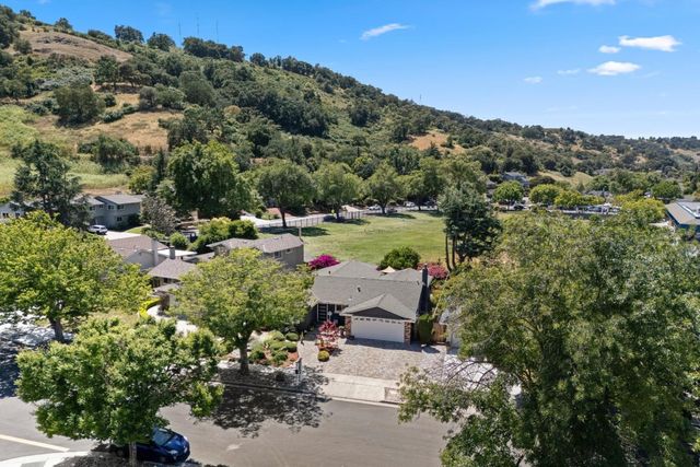 6289 Gunter Way, San Jose, CA 95123