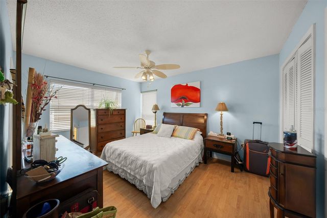 7193 W COUNTRY CLUB DRIVE N 237, Sarasota, FL 34243