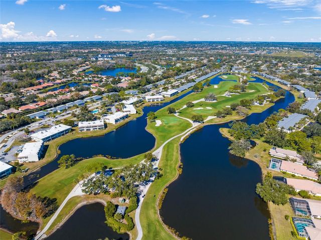 7193 W COUNTRY CLUB DRIVE N 237, Sarasota, FL 34243