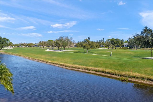 7193 W COUNTRY CLUB DRIVE N 237, Sarasota, FL 34243