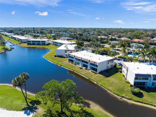 7193 W COUNTRY CLUB DRIVE N 237, Sarasota, FL 34243