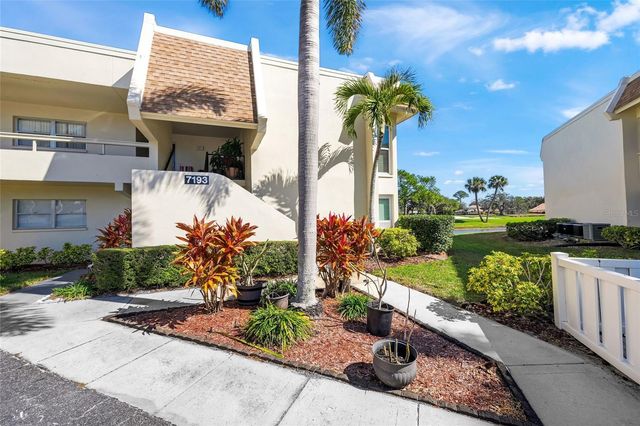 7193 W COUNTRY CLUB DRIVE N 237, Sarasota, FL 34243