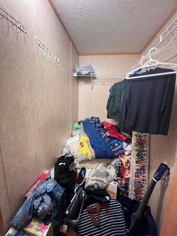 107 Ravenwood Estates, London, KY 40741