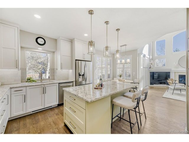 3020 S Newcombe Way, Lakewood, CO 80227