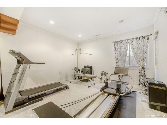 3020 S Newcombe Way, Lakewood, CO 80227