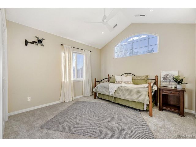 3020 S Newcombe Way, Lakewood, CO 80227