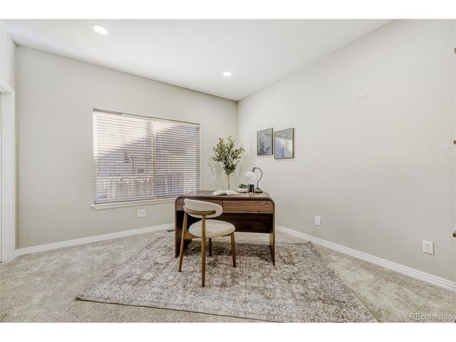 3020 S Newcombe Way, Lakewood, CO 80227