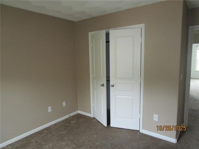 5073 Kings Grant CIR, Suffolk, VA 23434