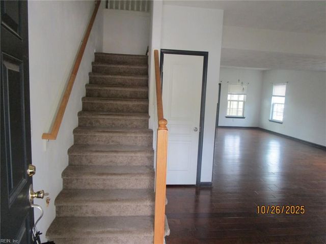 5073 Kings Grant CIR, Suffolk, VA 23434