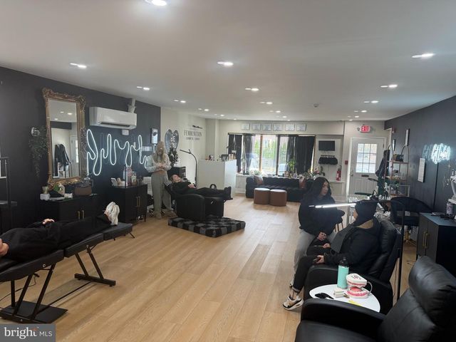 1812 BROWNSVILLE RD, Feasterville Trevose, PA 19053