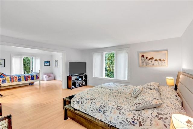 50 Topping Lift, Mashpee, MA 02649